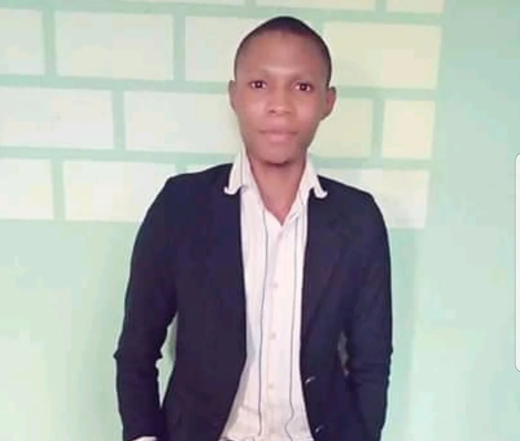 Azeez Olanrewaju Issa